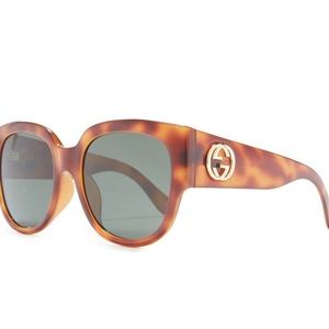 Gucci oversized sunglasses